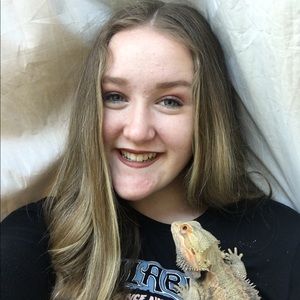 Meet your Posher, Clara